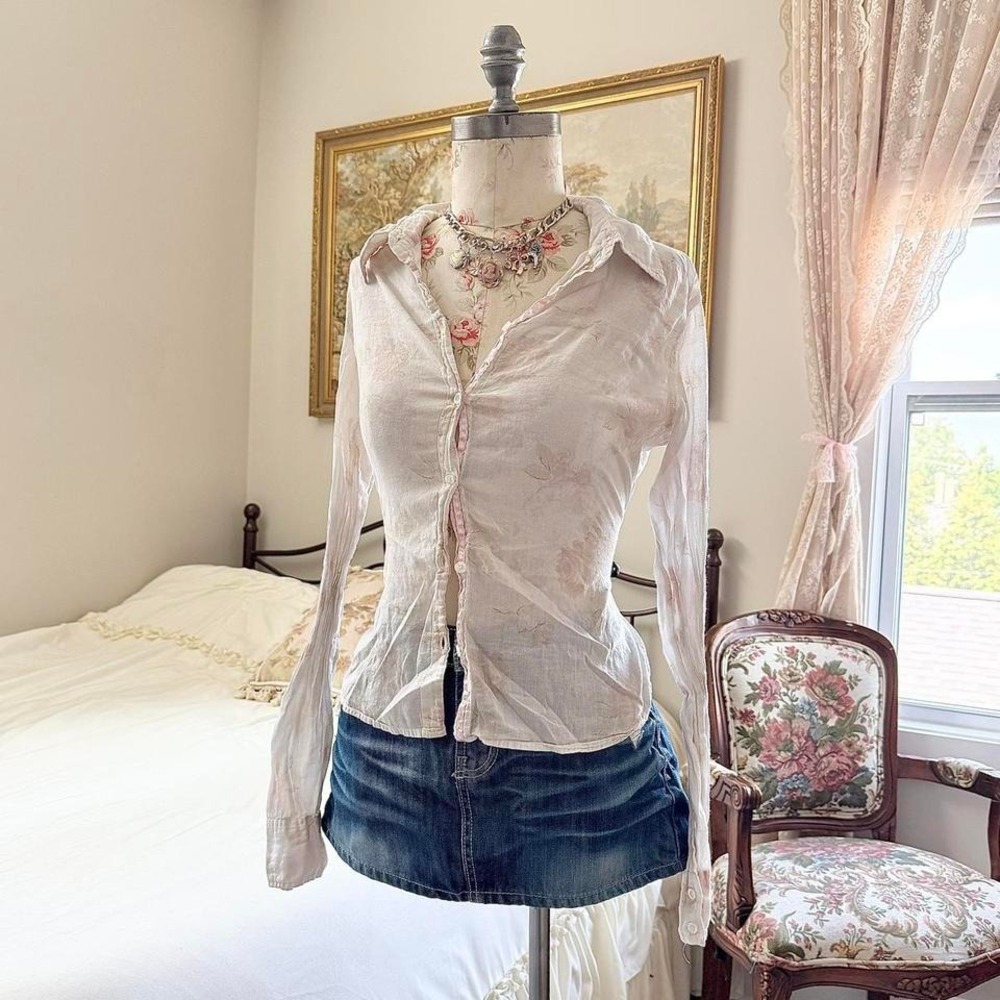 Y2K Aeropostale white‎ floral button up top size large
